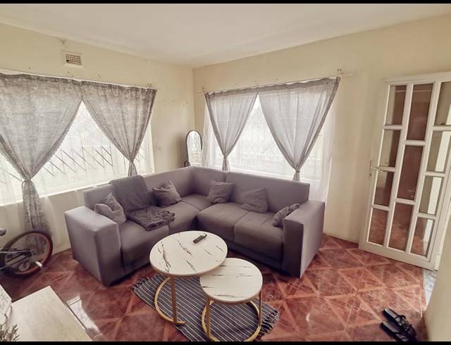 1 BEDROOM PROPERTY TO RENT IN RESERVOIR HILLS
